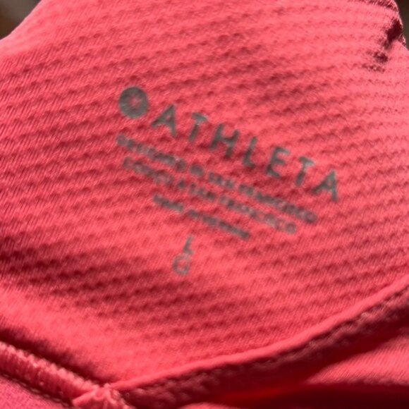 ATHLETA Womens Pink Sports Bra LARGE fun twist back Perfect for workouts - Picture 5 of 5